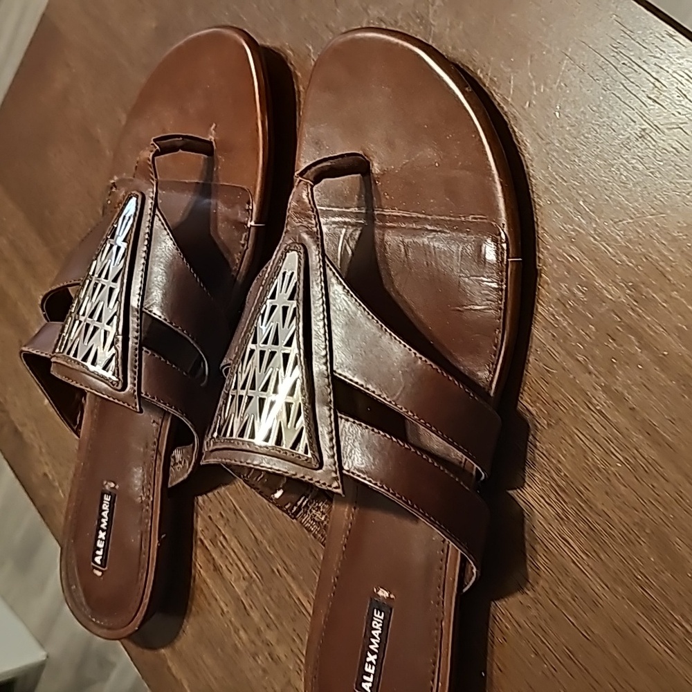 Like new Alex Marie sandles 11M - Picture 5 of 6